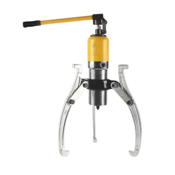 hydraulic gear puller working on bearing removal