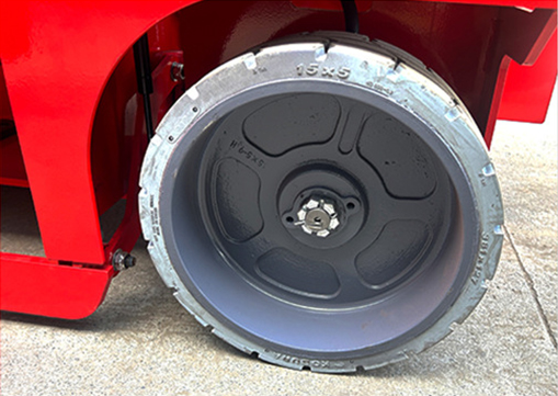 electric scissor platform